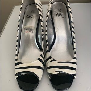 It’s OK Open Toe Zebra Heels, Size 11W